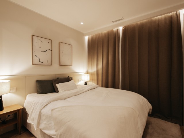 4 Bedrooms Apartment in Nueva Andalucía