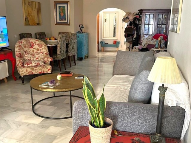 Huoneisto, Puerto Banús, R5296786