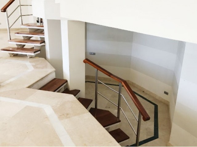 5 Schlafzimmer Villa in Los Almendros