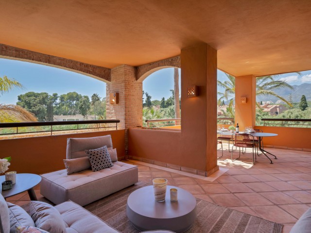 Huoneisto, Bahía de Marbella, R5304808