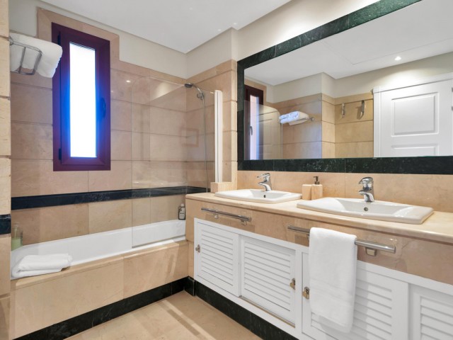 3 Soveroms Leilighet i Bahía de Marbella