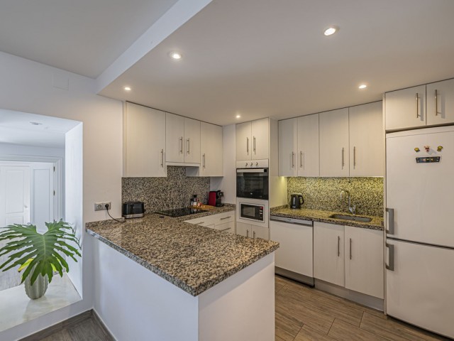 2 Soveroms Leilighet i Elviria