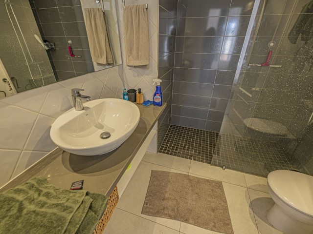 2 Soveroms Leilighet i Elviria