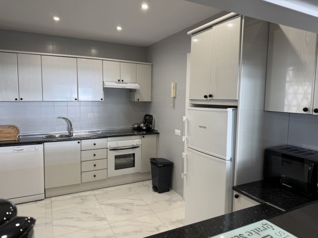 2 Bedrooms Apartment in Puerto Banús