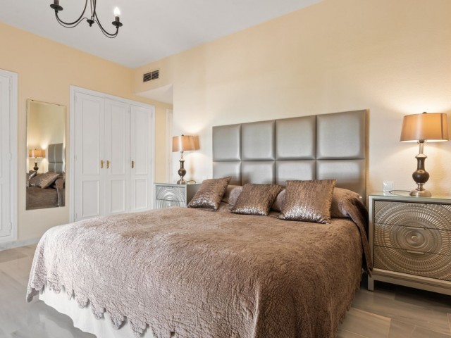 2 Bedrooms Apartment in Puerto Banús