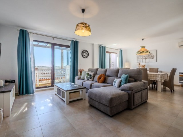 2 Bedrooms Apartment in Altos de los Monteros