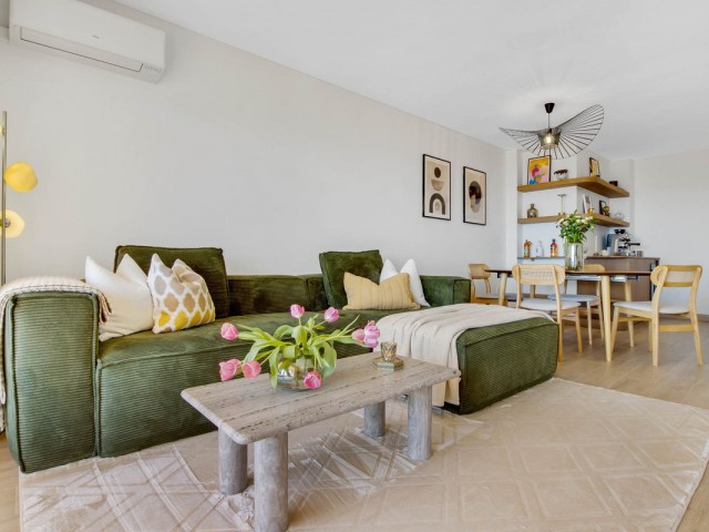 Apartamento con 3 Dormitorios  en El Pinillo