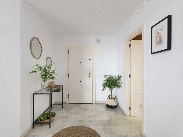 2 Bedrooms Apartment in Puerto Banús