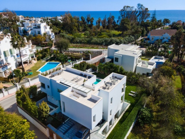 7 Bedrooms Villa in Puerto Banús