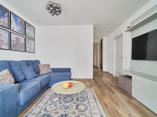 2 Schlafzimmer Apartment in Elviria