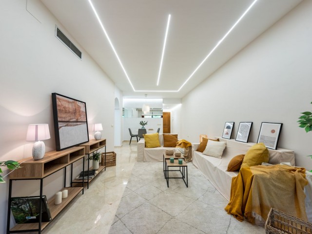 2 Bedrooms Apartment in Marbella