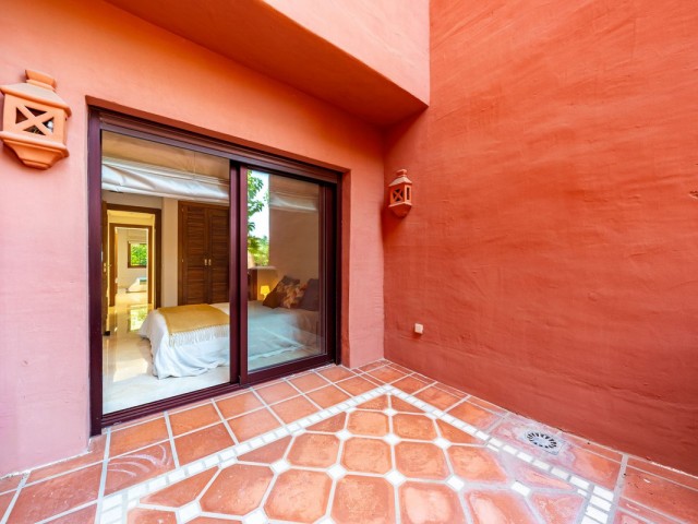 2 Bedrooms Apartment in Marbella