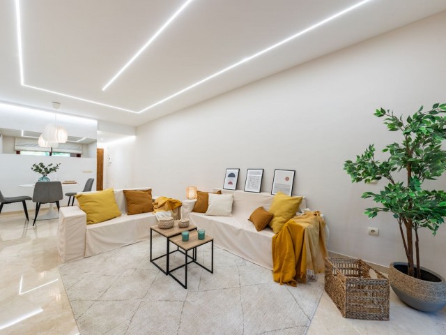 2 Bedrooms Apartment in Marbella