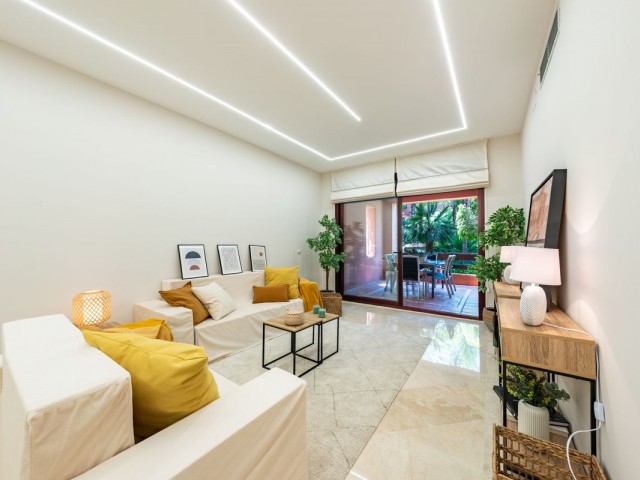 2 Bedrooms Apartment in Marbella