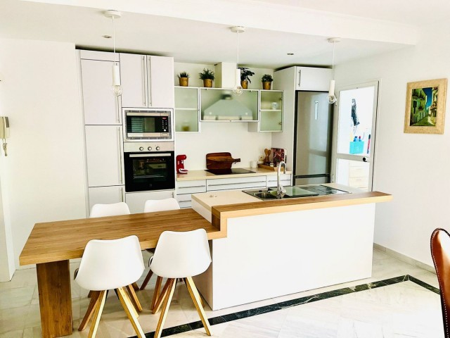 2 Bedrooms Apartment in Marbella