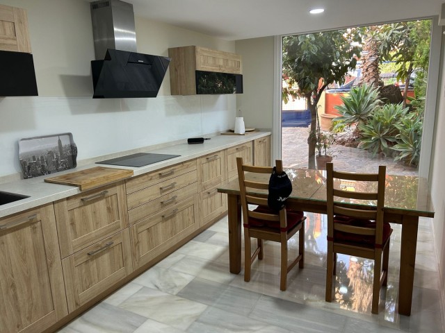 4 Schlafzimmer Reihenhaus in Atalaya