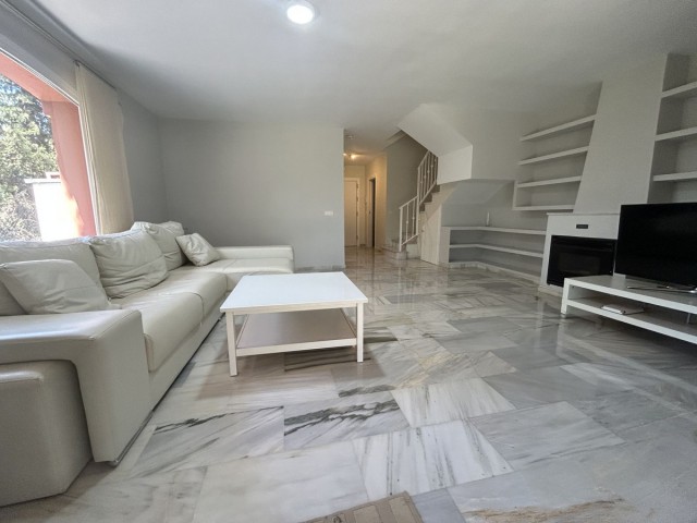 4 Schlafzimmer Reihenhaus in Atalaya