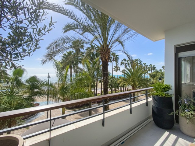 2 Bedrooms Apartment in Estepona
