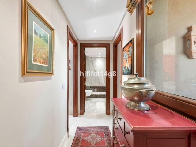 Penthouse in Estepona