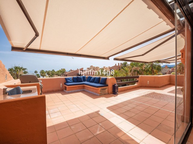Penthouse in Estepona