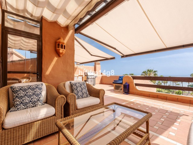 Penthouse in Estepona