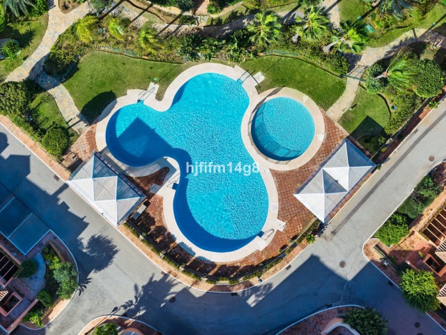 3 Bedrooms Apartment in Nueva Andalucía