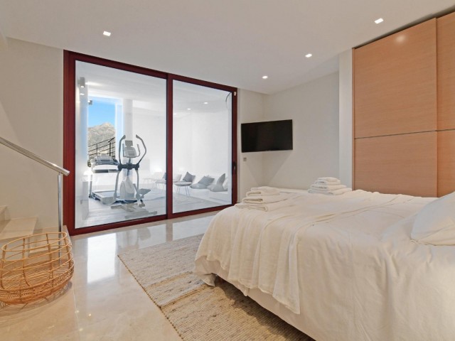 7 Bedrooms Villa in Nueva Andalucía