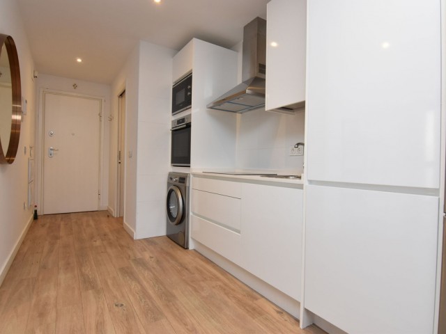 2 Bedrooms Apartment in Torremolinos