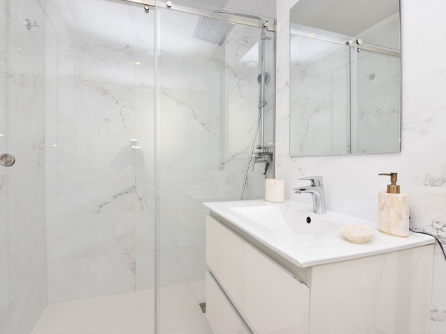 2 Bedrooms Apartment in Torremolinos