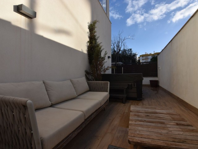 2 Bedrooms Apartment in Torremolinos