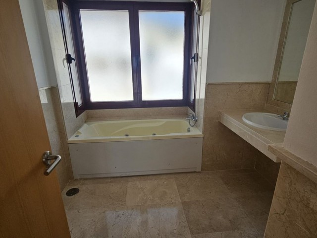 3 Bedrooms Townhouse in Doña Julia