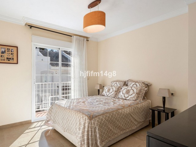 3 Bedrooms Townhouse in Nueva Andalucía