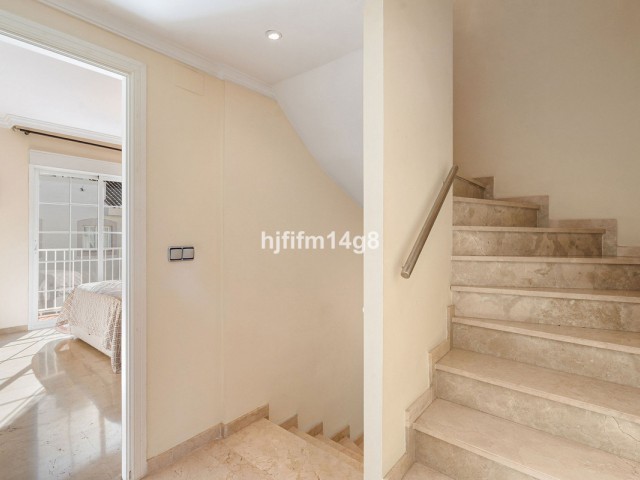 3 Bedrooms Townhouse in Nueva Andalucía