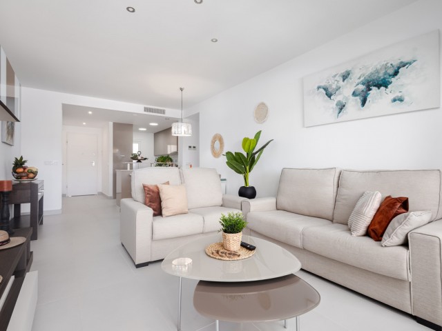 2 Bedrooms Apartment in Estepona