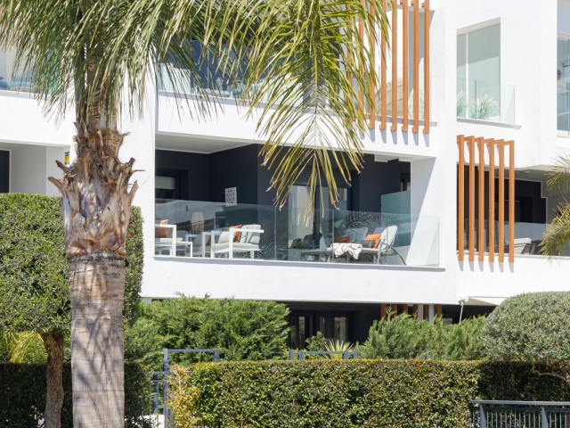 2 Bedrooms Apartment in Estepona