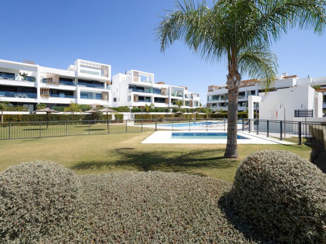 2 Bedrooms Apartment in Estepona