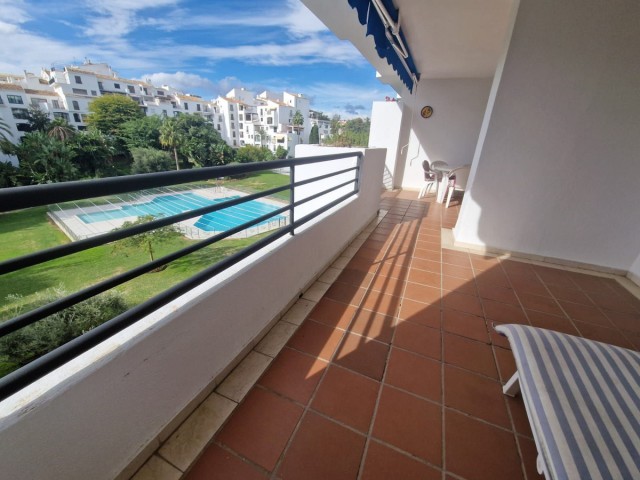 2 Bedrooms Apartment in Puerto Banús
