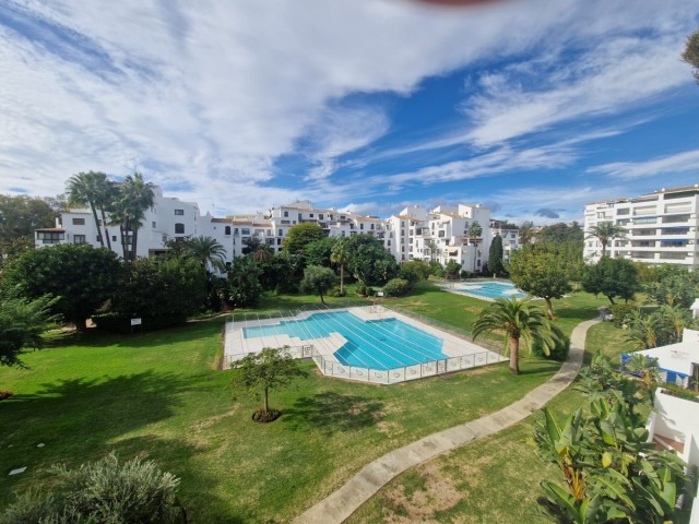 2 Bedrooms Apartment in Puerto Banús