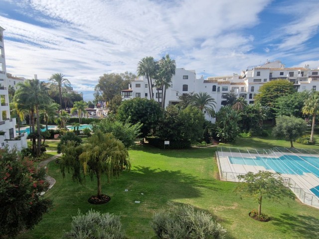 2 Bedrooms Apartment in Puerto Banús