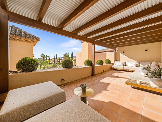 3 Bedrooms Apartment in Benahavís