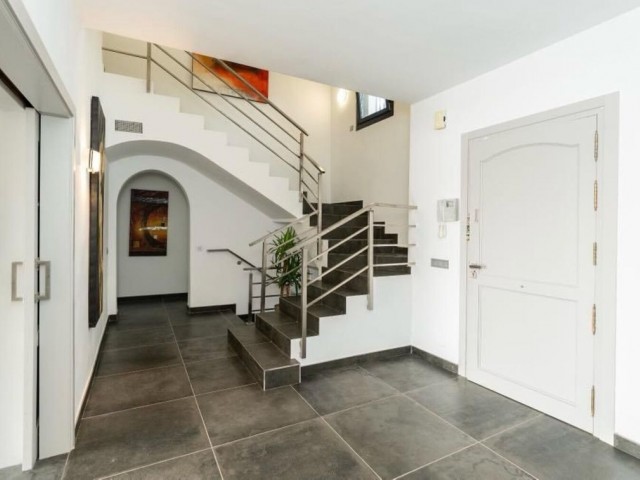 6 Bedrooms Villa in Nueva Andalucía