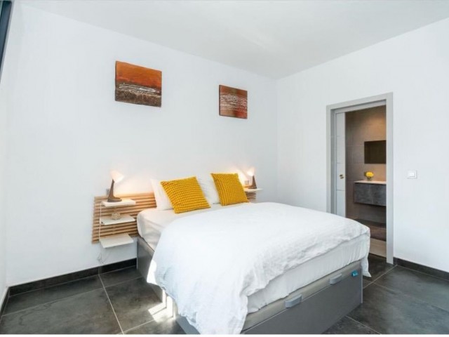 6 Bedrooms Villa in Nueva Andalucía