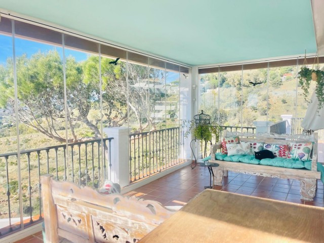 4 Schlafzimmer Villa in Valtocado