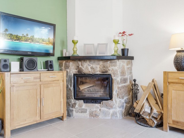 3 Schlafzimmer Reihenhaus in Cerros del Aguila