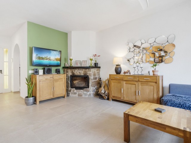 3 Schlafzimmer Reihenhaus in Cerros del Aguila