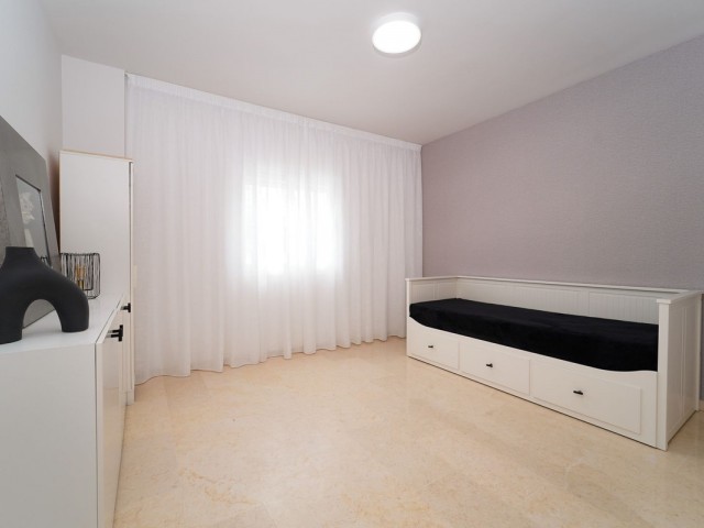 Takvåning i Elviria