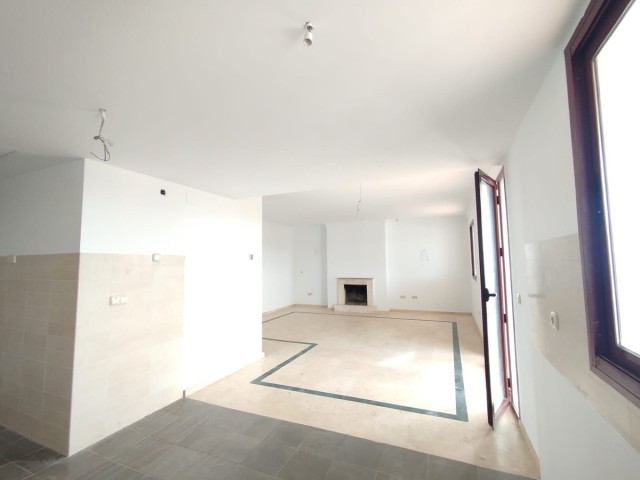 2 Schlafzimmer Reihenhaus in Doña Julia