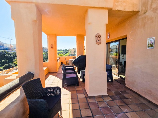 Penthouse avec 3 Chambres  à La Duquesa