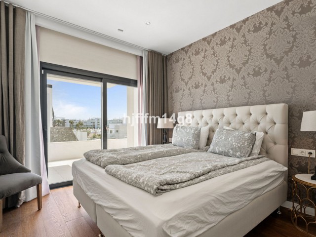 5 Bedrooms Villa in San Pedro de Alcántara