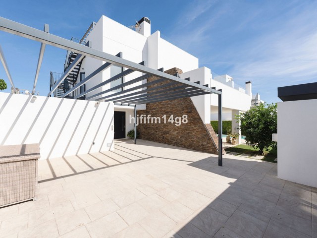 5 Bedrooms Villa in San Pedro de Alcántara